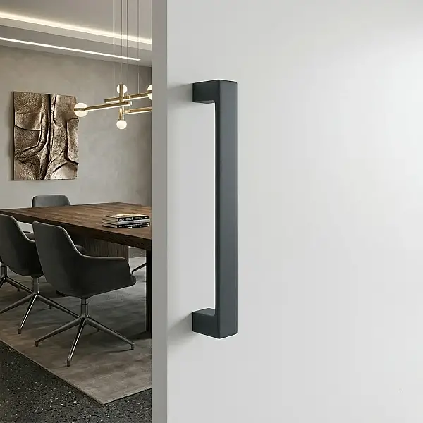Cube Modeli Çekme Kol Antrasit 300 mm (A5167300227) - 1