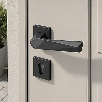 Çebi Pıra Modeli Kare Rozetli Yale Kapı Kolu Mat Siyah (A527112 PC24) - 1