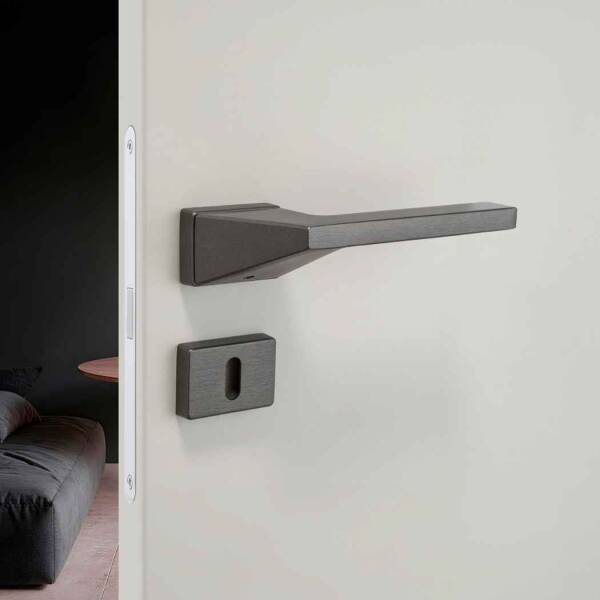 System Zyra Kapı Kolu Fırçalı Füme Renk (HA277RO15 ELX1) - 1