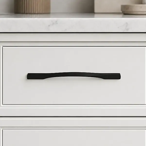 Özen Mobilya Kulbu Siyah Renk 160mm Kulp (Ö612-160-02) - 1