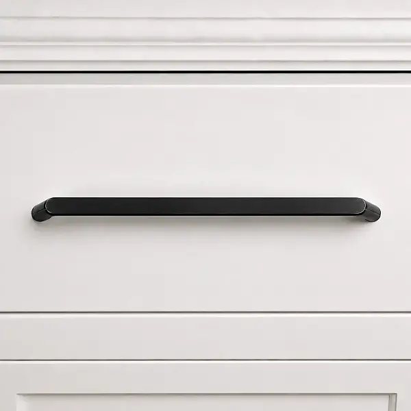 Özen Mobilya Kulbu Siyah Renk 224mm Kulp (Ö551-224-02) - 1