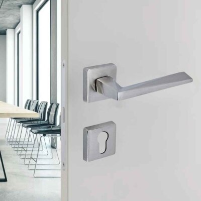 Sese Ayla Modeli Yale Rozetli Dış kapı Kolu Nikel Saten (200-242R-03-53) - Sese