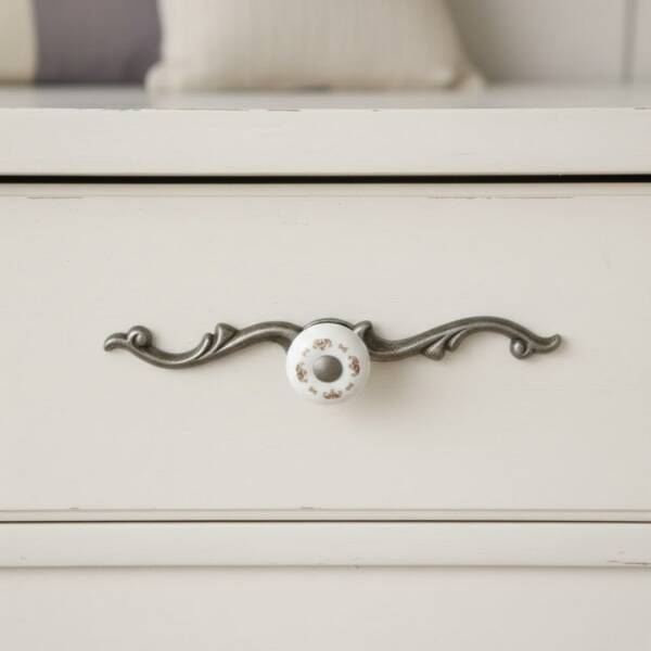 Tomurcuk Porselen Düğme Kulp Antik Gümüş/Beyaz (198-42-D-20) - 1