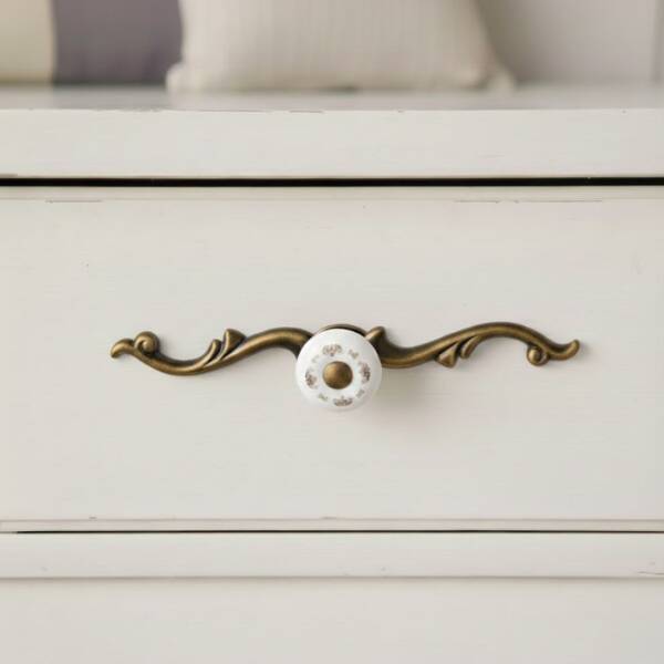 Tomurcuk Porselen Düğme Kulp Antik Sarı/Beyaz (198-42-D-94) - 1