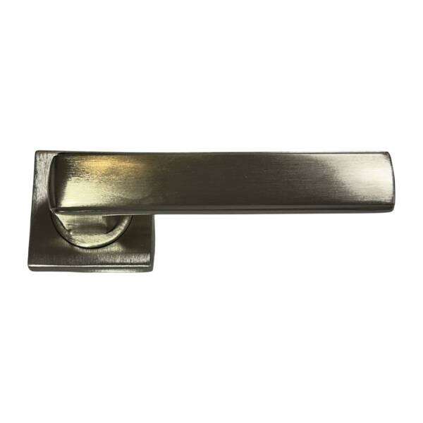 Sese Jale Modeli Rozetli Wc Kapı Kolu Saten Renk (200-213R-02-53) - 2