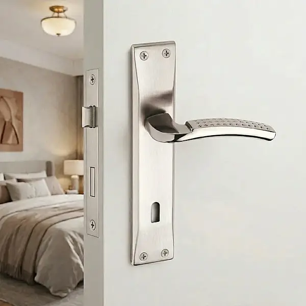Sese Aynalı Oda Kapı Kolu Noktalı Nikel/Inox (200-74-01-21/53) - 1