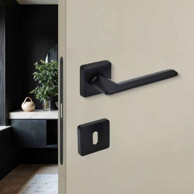 Sese Eliz Modeli Rozetli Oda Kapı Kolu Siyah Renk (200-201R-01-02) - Sese