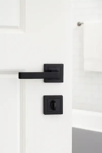 Sese Lama Modeli Kare Rozetli Wc Kapı Kolu Siyah 1 Takım (200-110R-02-02) - 1