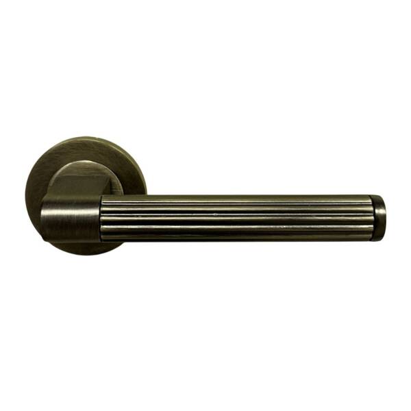 Sese Nazar Modeli Yuvarlak Rozetli Wc Kapı Kolu Antik Renk (200-233R-02-94) - 2
