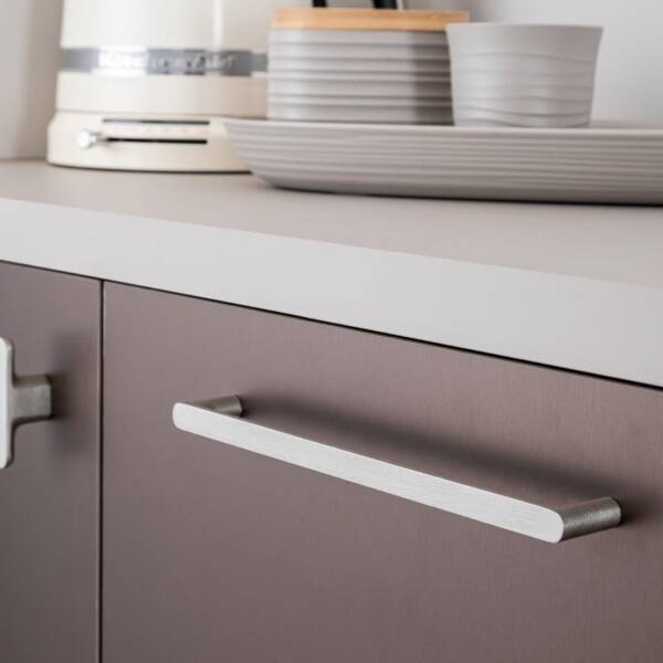 System Mobilya Kulbu Fırçalı Saten Renk 128mm Kulp (SY4730 0128 ELX2) - 1