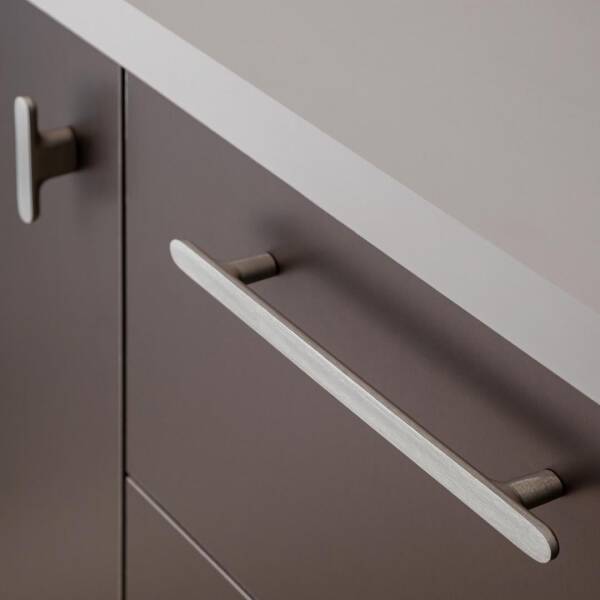 System Mobilya Kulbu Fırçalı Saten Renk 256mm Kulp (SY4740 0256 ELX2) - 1