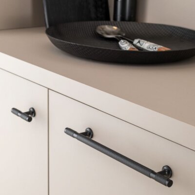 System Düğme Mobilya Kulbu Siyah Renk 8mm Kulp (SY8996 0008 AL6-AL6) - System