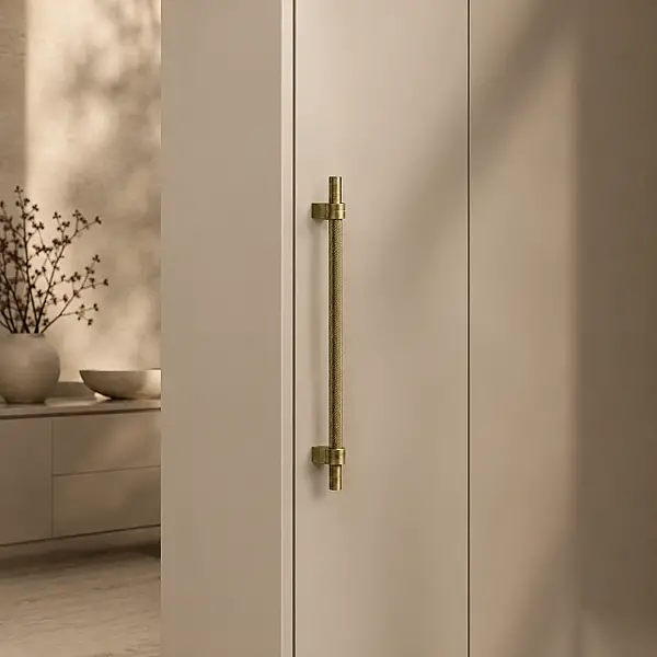 System Mobilya Kulbu Antik Sarı Renk 192mm Kulp (SY8772 0192 ABM-ABM) - 1