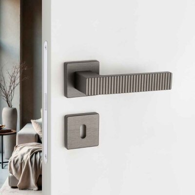 System Tuna Kapı Kolu Fırçalı Füme Renk (HA259RO11 ELX1) - System